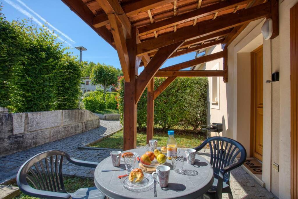 Sarlat - 24 - L'Appartement D'Euphe Avec Piscine Εξωτερικό φωτογραφία